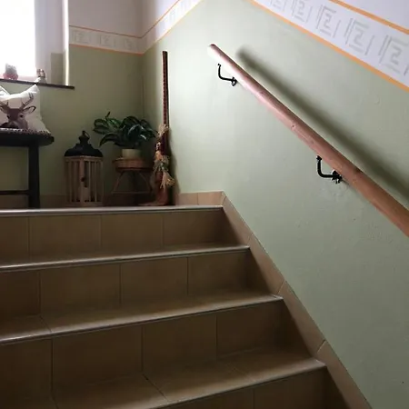 Bergzeit - Ideal Fuer Familien Und Paare - 70qm - 2 Schlafzimmer - Grosse Wohnkueche - Parkplatz * Oberwiesenthal