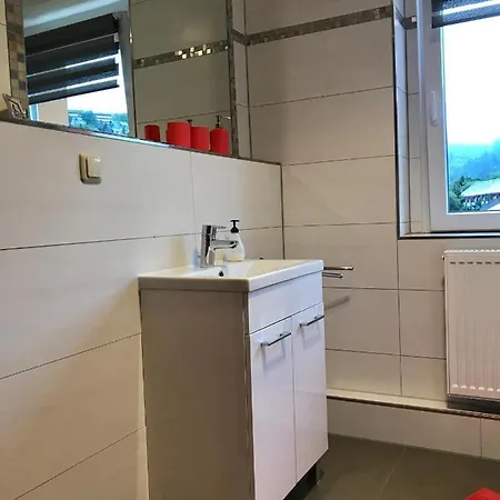 Apartment Beate - 70qm - Ideal Fuer Familien Und Paare - 2 Schlafzimmer - Grosse Wohnkueche - Parkplatz