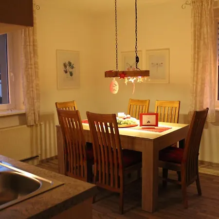 Bergzeit - Ideal Fuer Familien Und Paare - 70qm - 2 Schlafzimmer - Grosse Wohnkueche - Parkplatz Oberwiesenthal