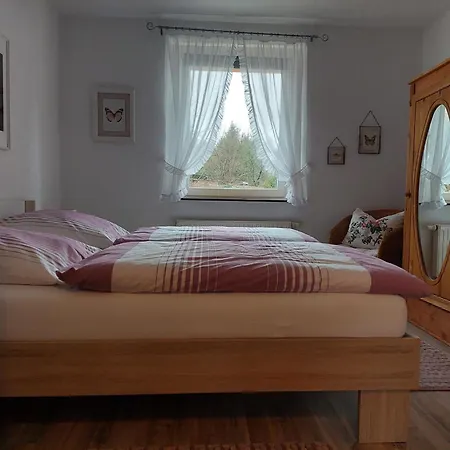 Apartament Bergzeit - Ideal Fuer Familien Und Paare - 70qm - 2 Schlafzimmer - Grosse Wohnkueche - Parkplatz