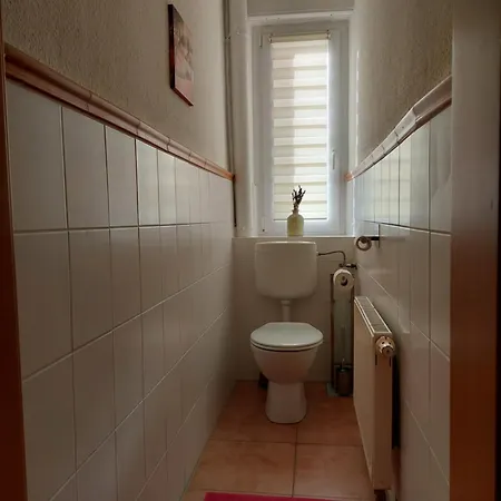 Beate - 70qm - Ideal Fuer Familien Und Paare - 2 Schlafzimmer - Grosse Wohnkueche - Parkplatz * Oberwiesenthal