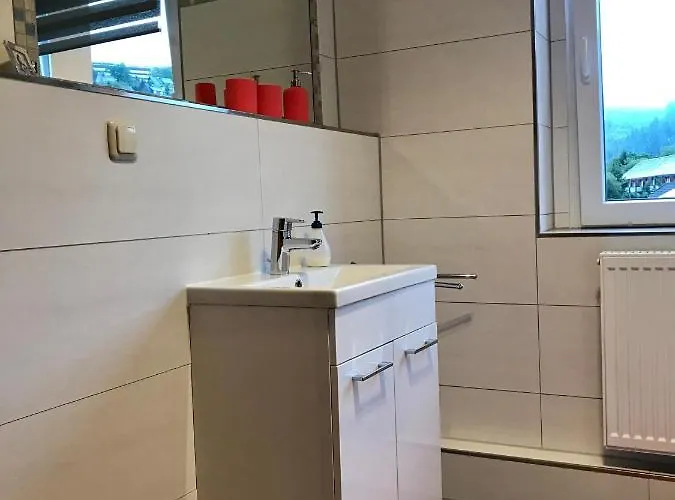 Apartment Beate - 70qm - Ideal Fuer Familien Und Paare - 2 Schlafzimmer - Grosse Wohnkueche - Parkplatz