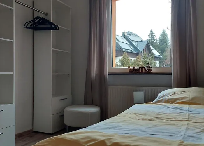 Beate - 70qm - Ideal Fuer Familien Und Paare - 2 Schlafzimmer - Grosse Wohnkueche - Parkplatz Appartement