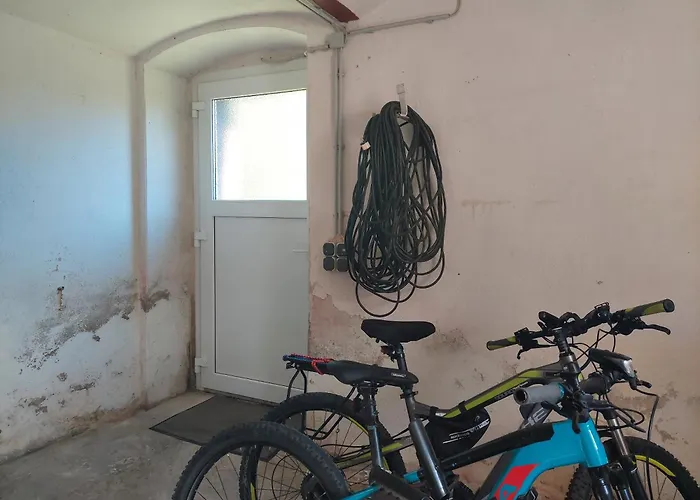 Beate - 70qm - Ideal Fuer Familien Und Paare - 2 Schlafzimmer - Grosse Wohnkueche - Parkplatz Apartment