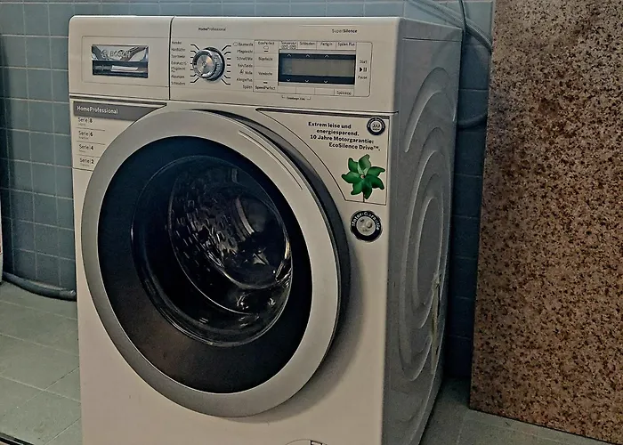 Beate - 70qm - Ideal Fuer Familien Und Paare - 2 Schlafzimmer - Grosse Wohnkueche - Parkplatz Apartment *