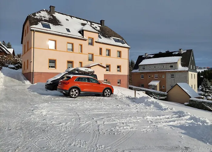 Apartment Beate - 70qm - Ideal Fuer Familien Und Paare - 2 Schlafzimmer - Grosse Wohnkueche - Parkplatz Oberwiesenthal